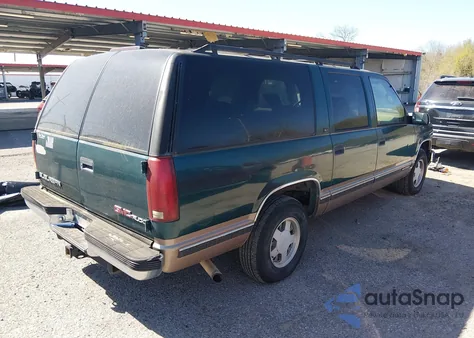 1996 GMC Suburban C1500 z USA, uszkodzony, nr VIN 1GKEC16R8TJ706841